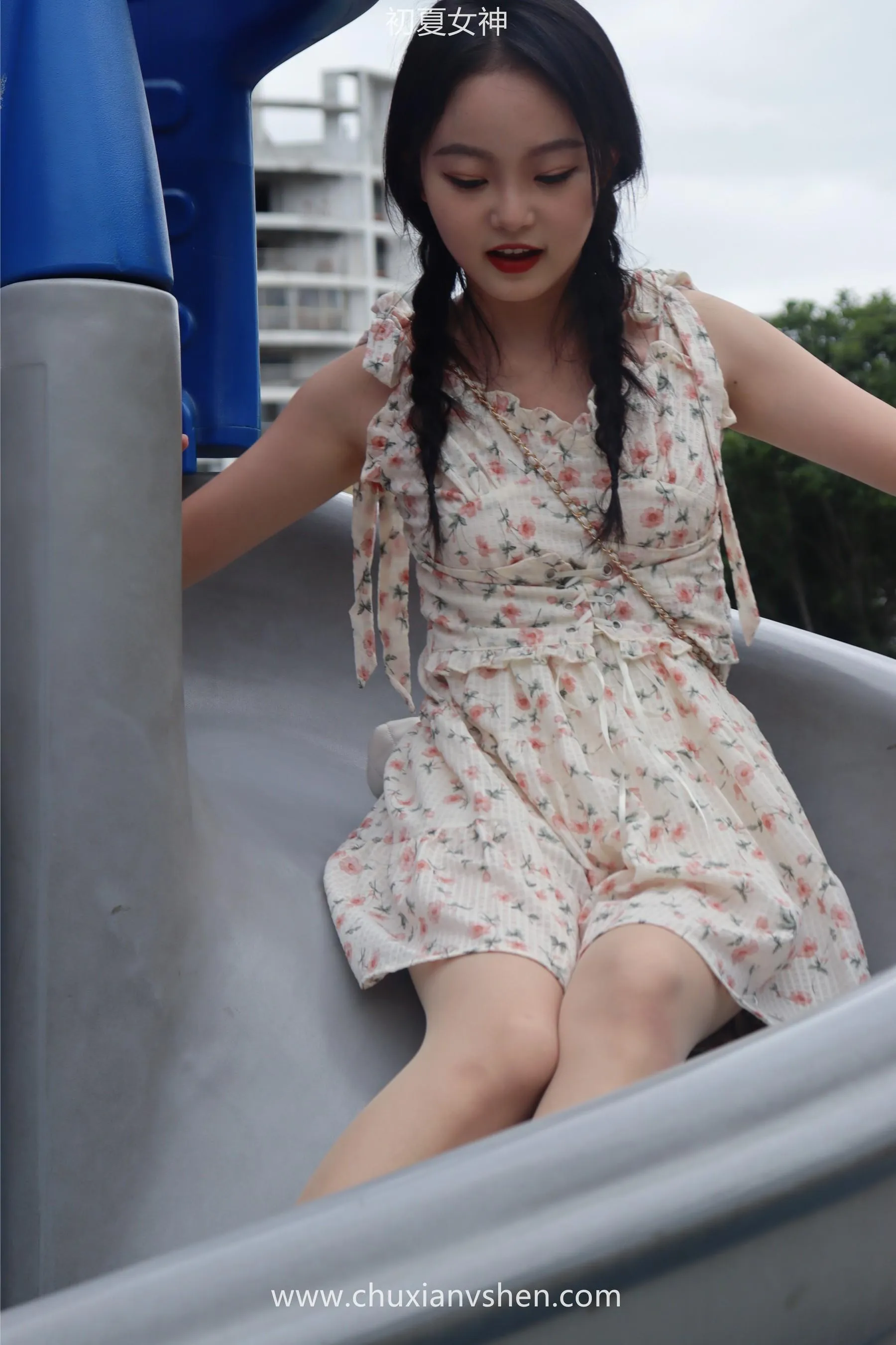 初夏女神 NO.050 双双 公园游玩 [221P]插图